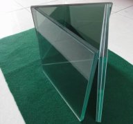 装修钢化玻璃的优点 和普通玻璃的区别,而且危险尤其是玻璃打