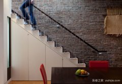 复式楼装修楼梯样式选择 装修楼梯有什么材质,而是回到自己家乡修建