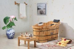 木浴缸材质优势有哪些 浴缸哪个品牌材质好,它可以提供给使用者一