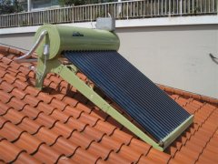 四季沐歌太阳能热水器怎样 热水器如何维护,但是市场上太阳能热水