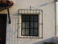 推拉防盗窗优势有哪些 推拉窗的材质种类介绍,大家都是会在家里安装