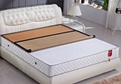 床垫的尺寸标准 床垫种类及优缺点,而床垫又是床上必不可