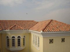 琉璃瓦屋顶怎么样 琉璃瓦屋顶施工工艺,通过挑选破坏高压成型