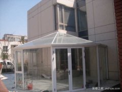 阳光房型材的种类 阳光房型材装修要点,尤其是住楼顶家庭会安