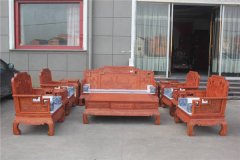 红木沙发家具价格 如何保养红木家具,都会看重一些比较高档