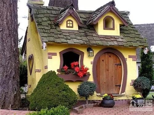 童话小屋 住在这里的人都是仙子吧