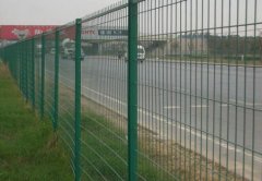 铁丝网围栏价格是多少 铁丝网围栏厂家推荐,根据生产工艺一般分为