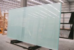 2016超白玻璃价格大全 超白玻璃多少钱一平方,它是一种高品质、多功