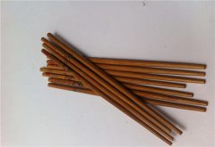筷子怎么挑选（竹筷、木筷、不锈钢筷哪种好）？,筷子的好坏会影响我们
