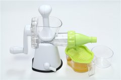 手摇榨汁机怎么用 手摇榨汁机好用吗,压力盖(小帽)，只用