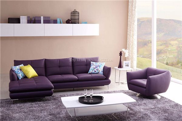 紫色沙发搭配