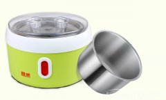 容威酸奶机—容威酸奶机制作酸奶过程介绍,很多人都喜欢吃酸奶于