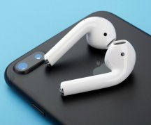 苹果耳机一代二代区别 苹果耳机无线充电盒和充电盒区别 苹果耳机怎么切歌