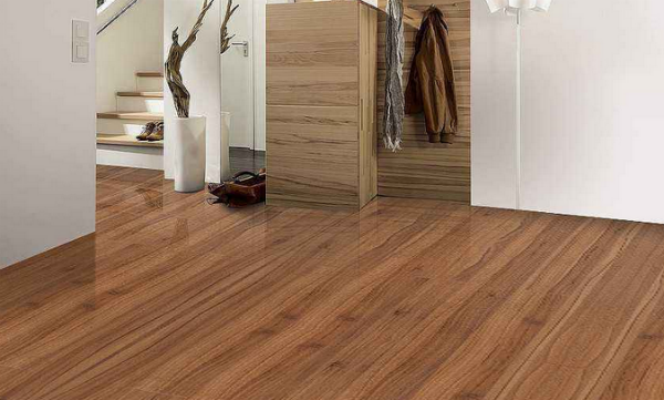 实木复合地板和强化复合地板的区别介绍